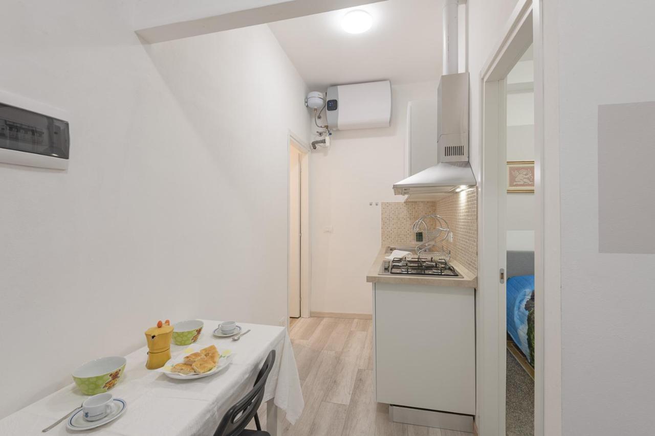 Appartement La Casa Di Kike - Affitti Brevi Italia à Gênes Extérieur photo